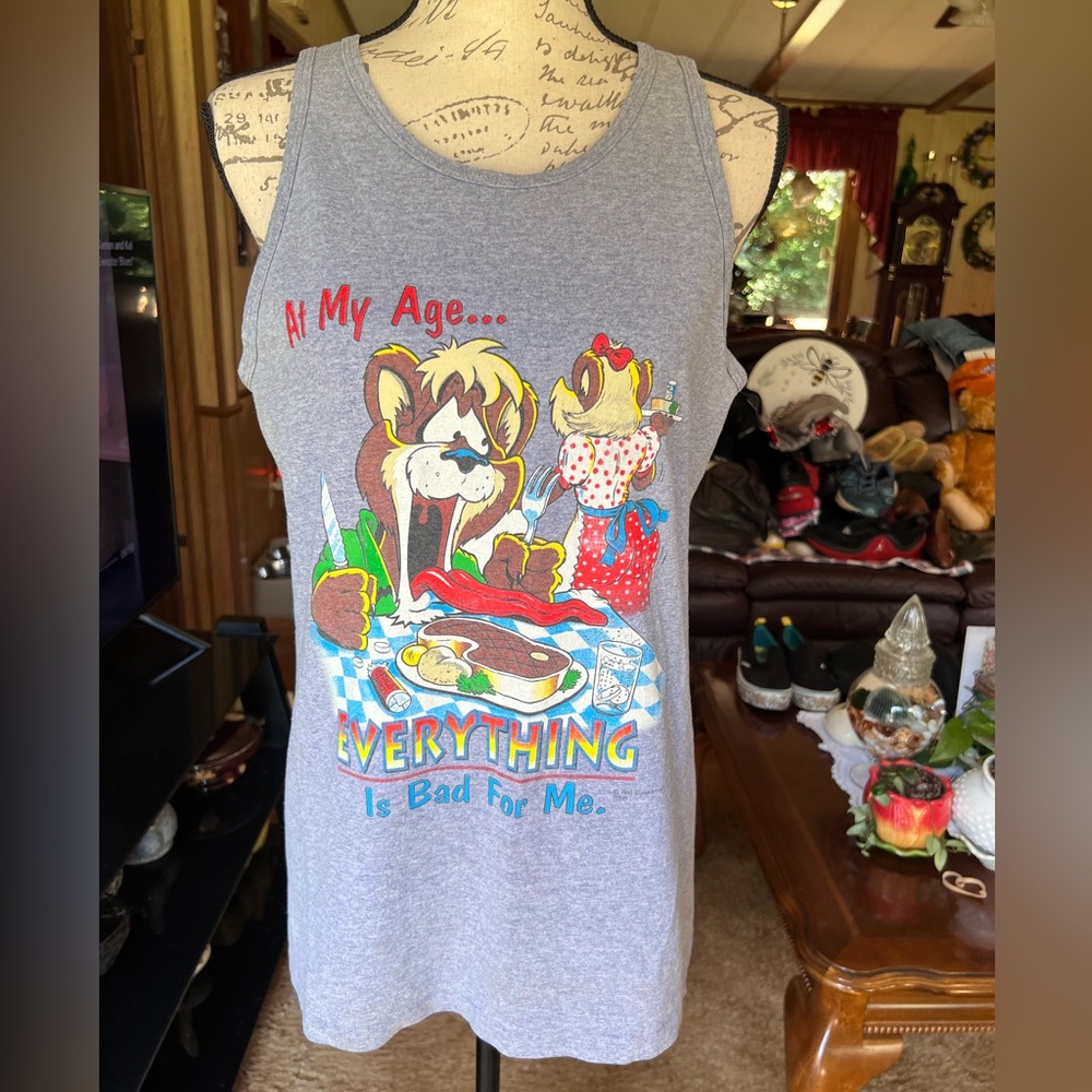 Men’s vintage 1995 Signal art wear Tasmanian devil at my age tank top